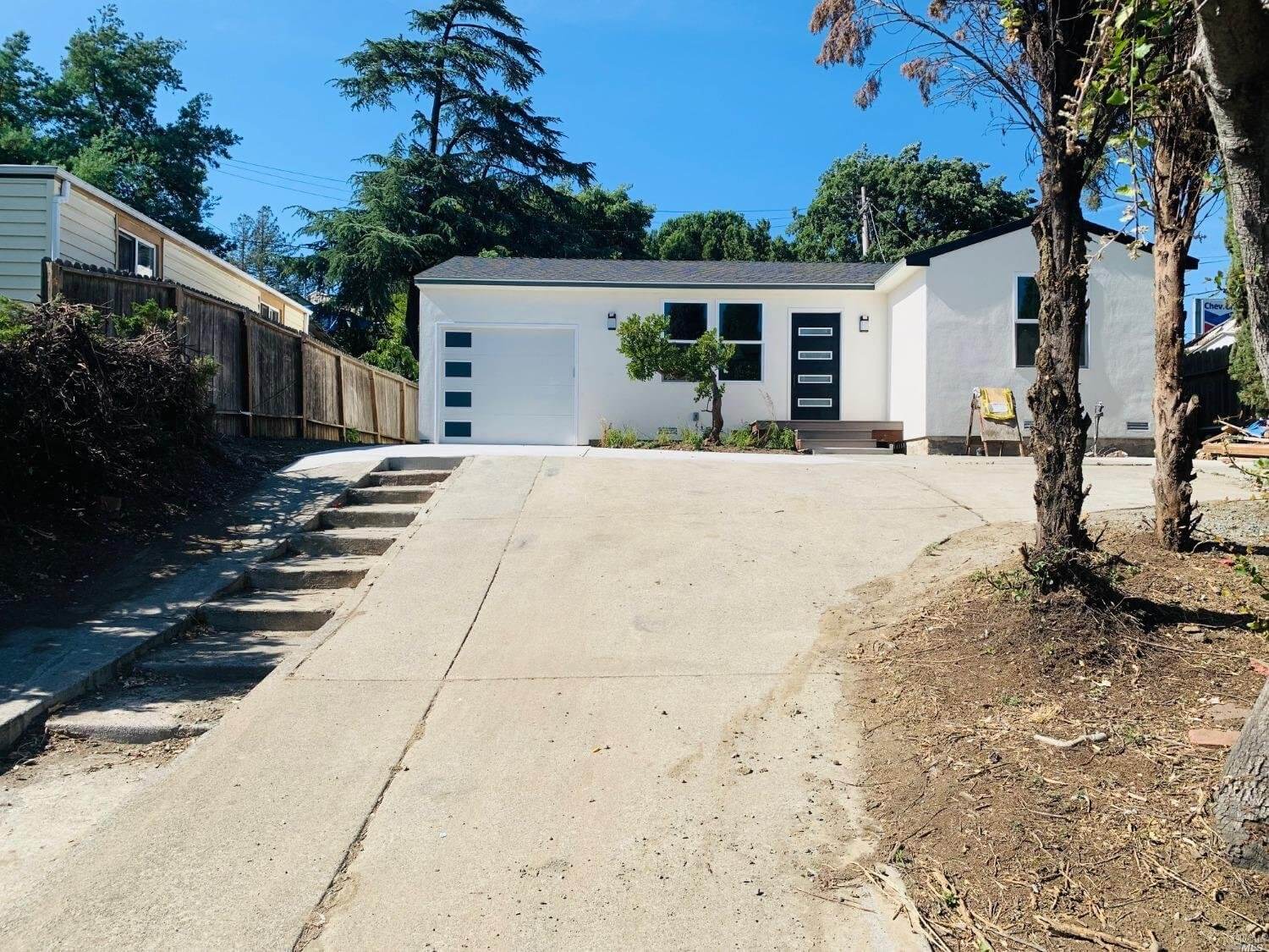 2618 Redwood-AFTER-4